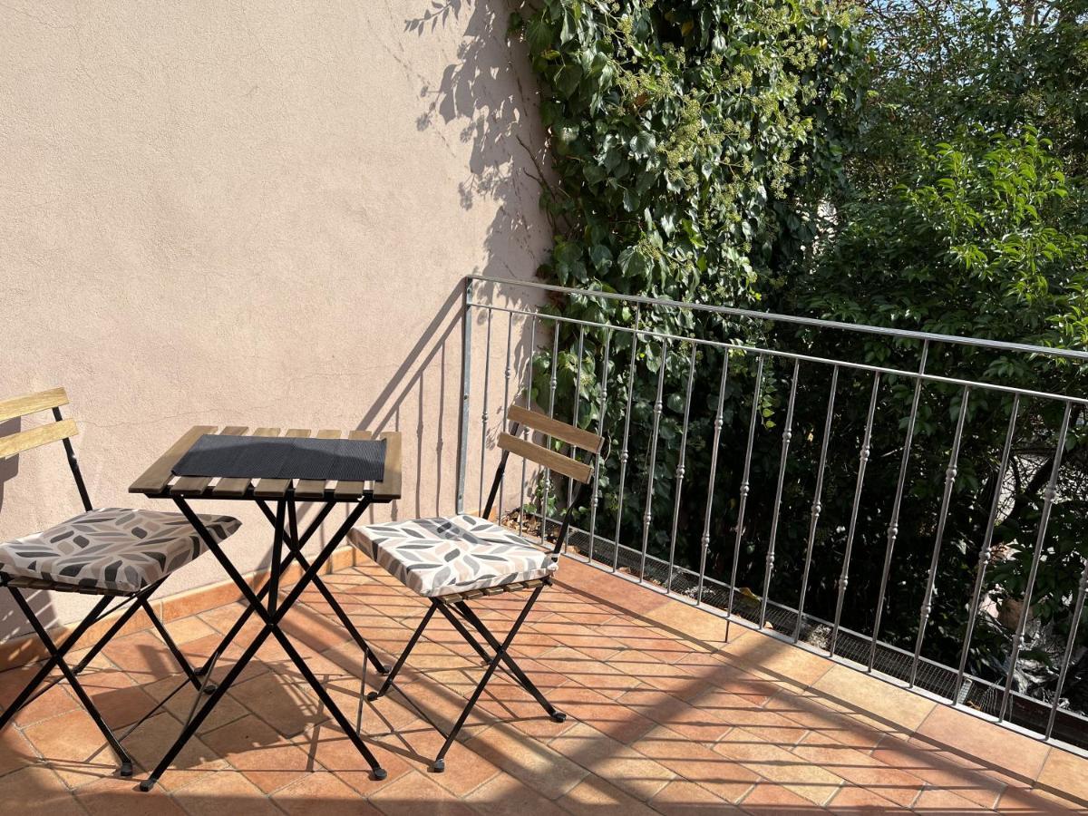 Appartements Dans Agreable Maison De Ville Centre Historique De ريميني المظهر الخارجي الصورة